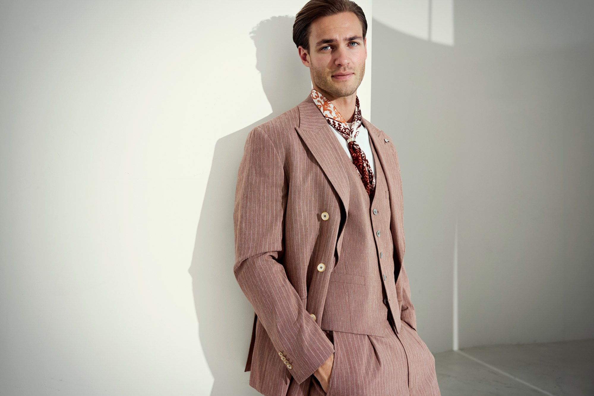 Look 10