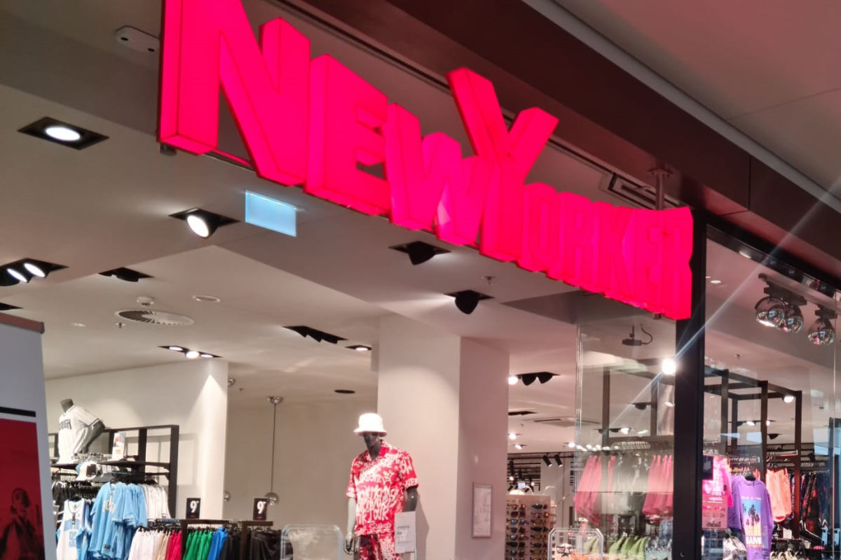NEW YORKER: größer in Böblingen