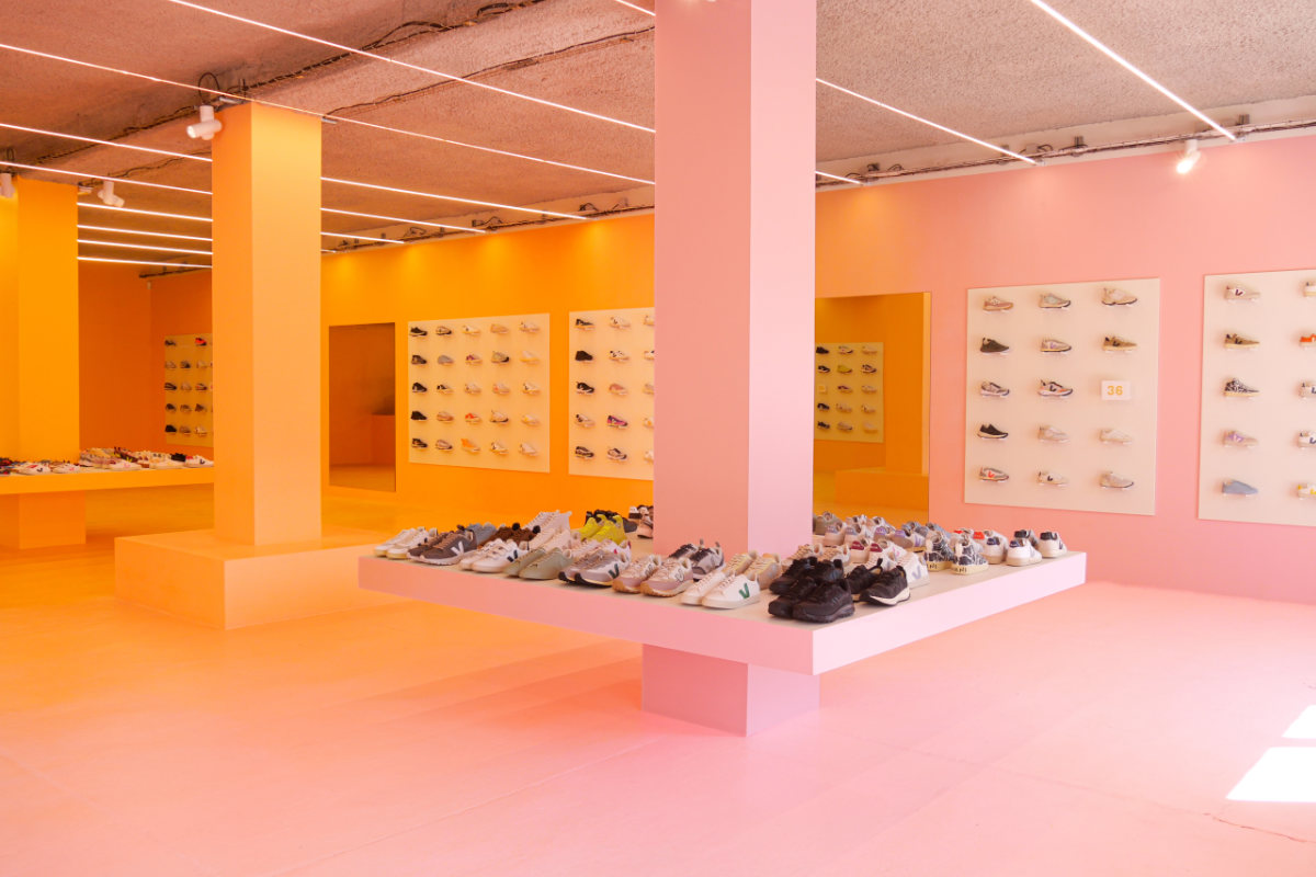 VEJA eröffnet Store in Marseille
