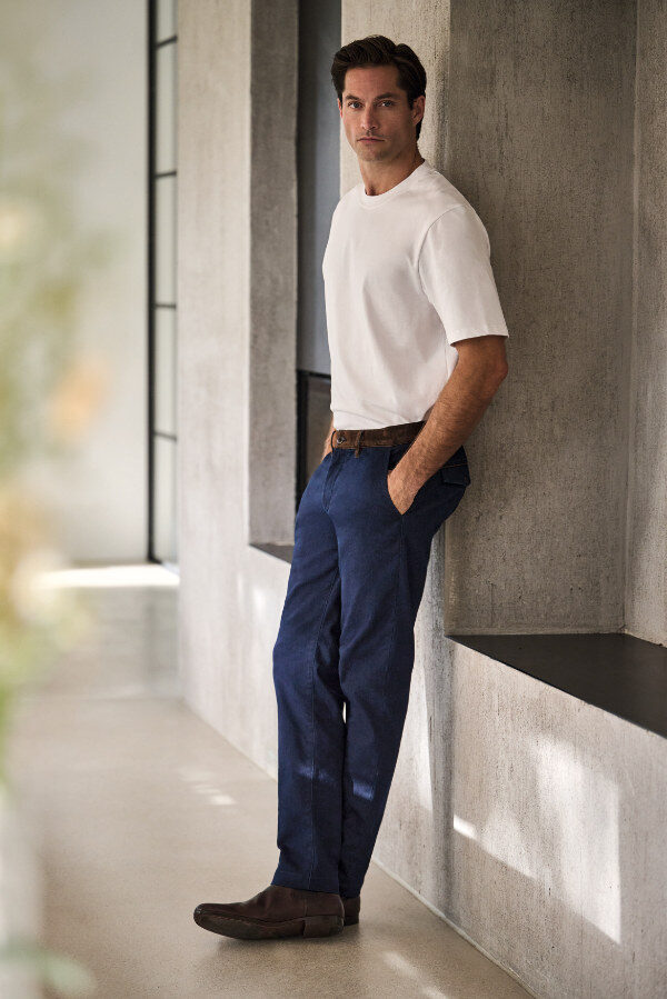 ALBERTO_AW26_MOTIF_16A_1698_LOU_VELVET_DENIM_CMYK_210X297_RGB