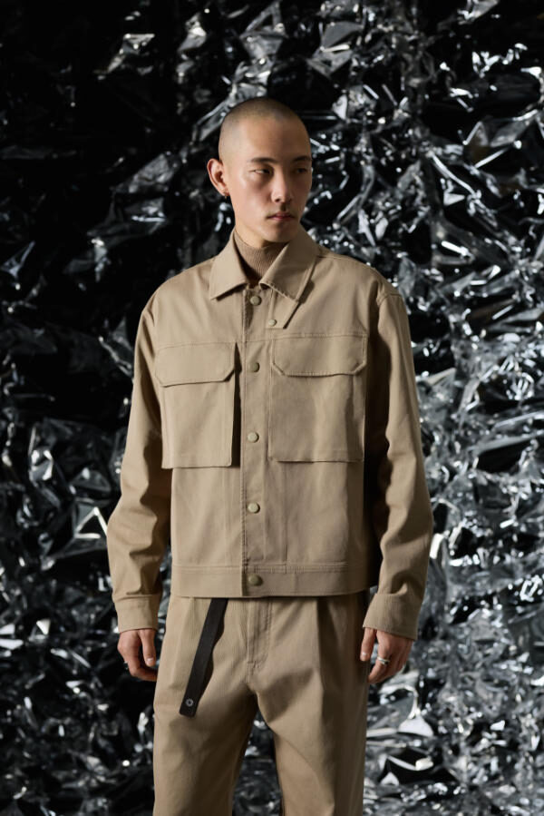 STRELLSON_Lookbook_26_4_Look_001_sRGB