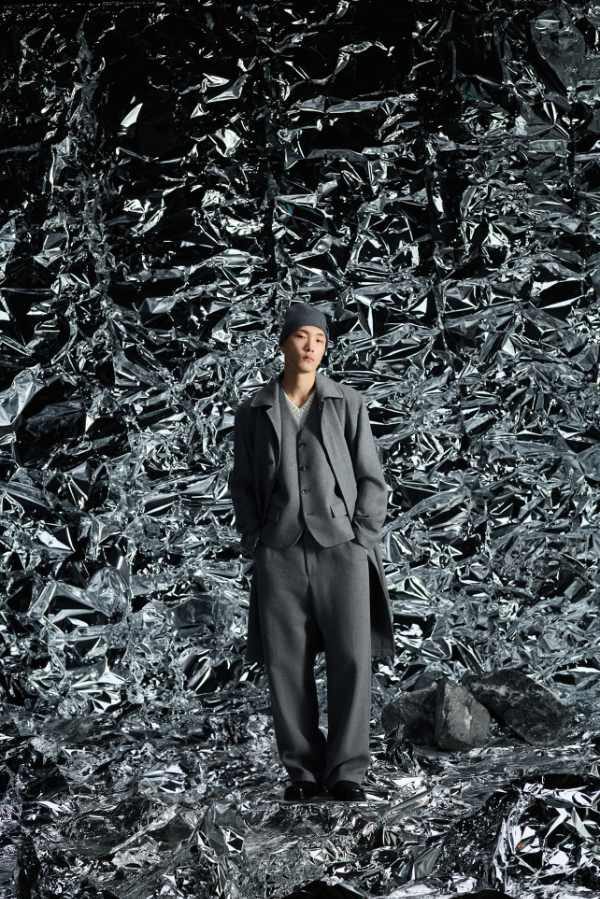 STRELLSON_Lookbook_26_4_Look_026A_sRGB_120dpi