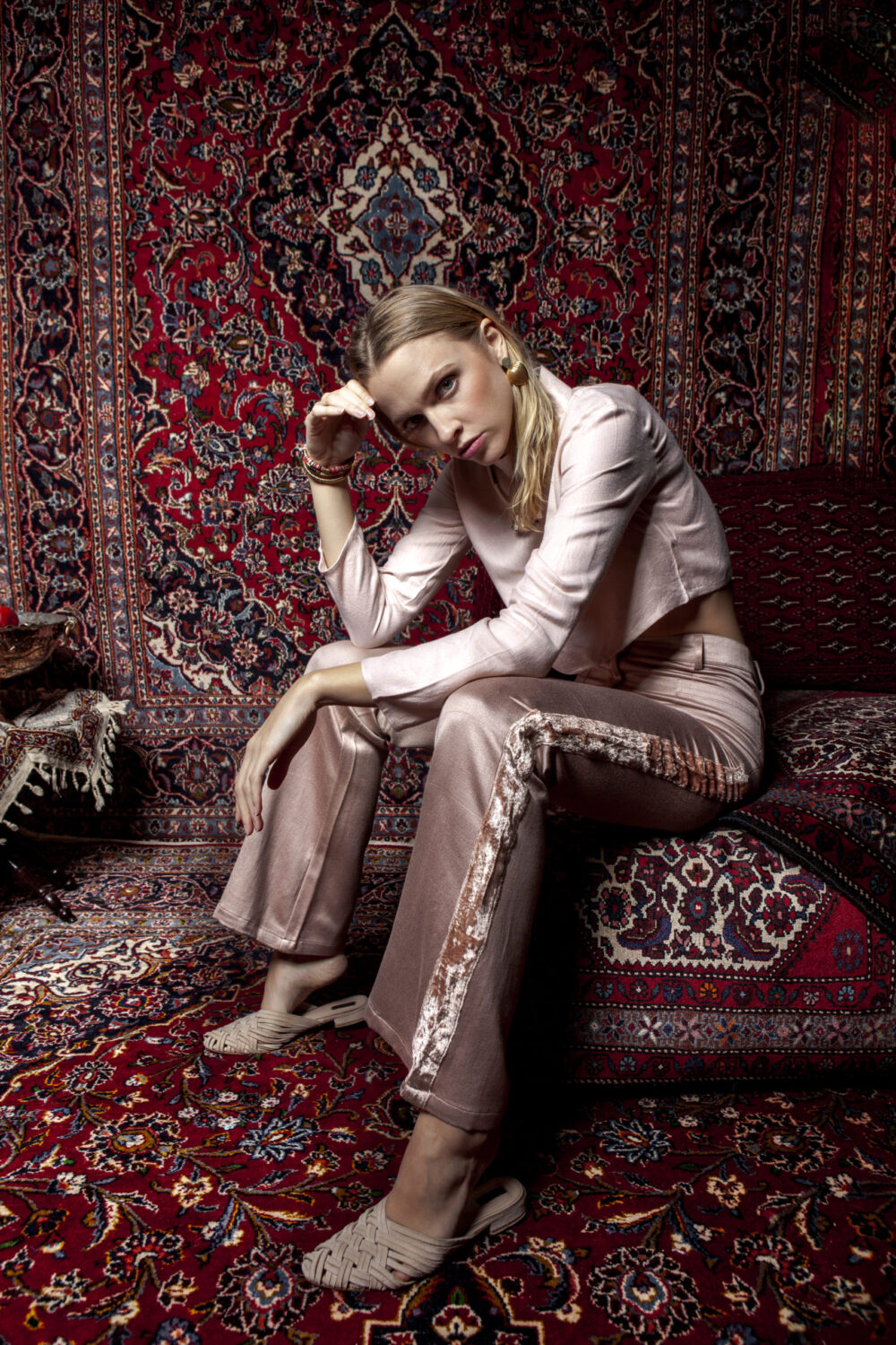 iimaima-indoor-259-copy-scaled